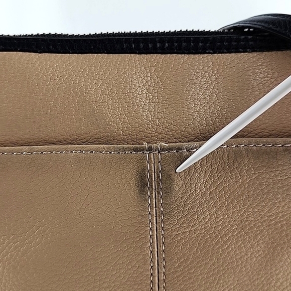 Calvin Klein Leather Crossbody Bag 3 Zip Tri Colour Tan Beige Black - Picture 13 of 15